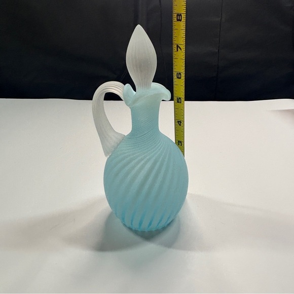 Rare Fenton Rib Optic Blue Satin Cruet c.1950 - Picture 10 of 16